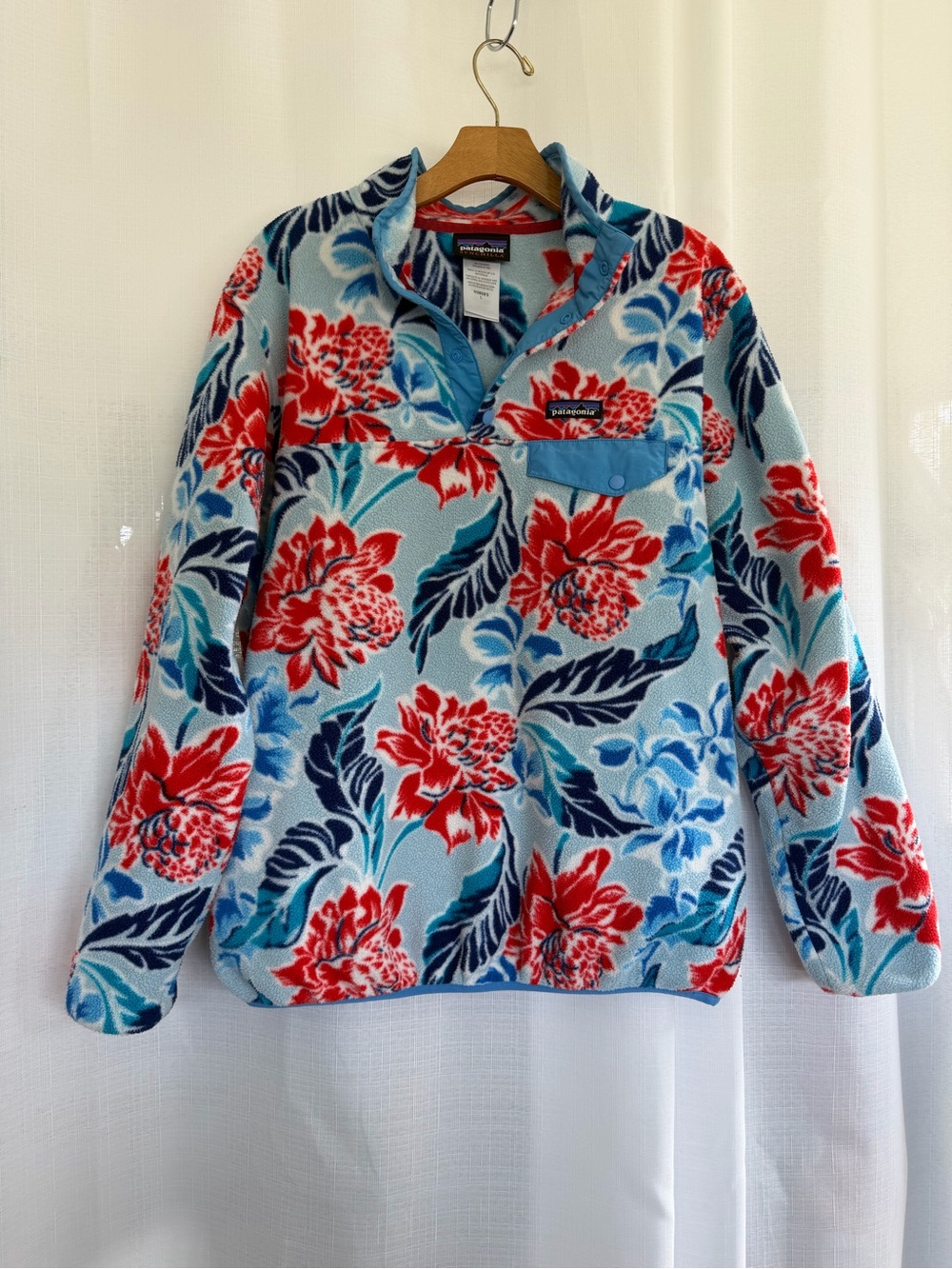 Patagonia Synchilla Women’s L Floral Snap T Fleece Pullover Blue Red Hawaiian